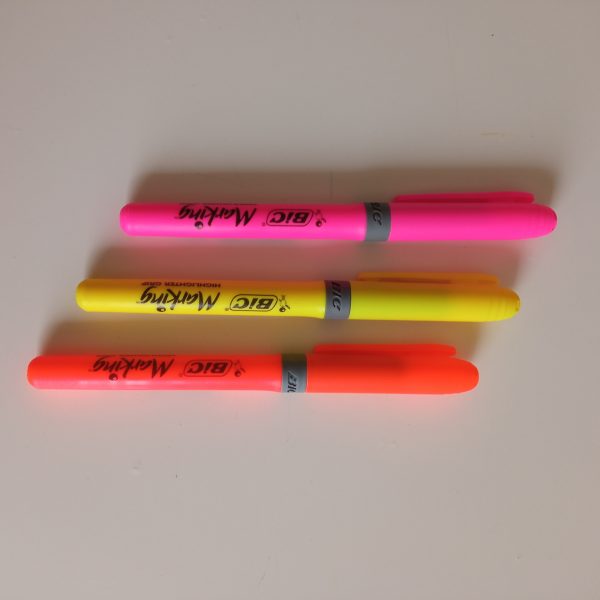 Marcador Bic highlighter colores pack 3 unidades. rosa amarillo naranja