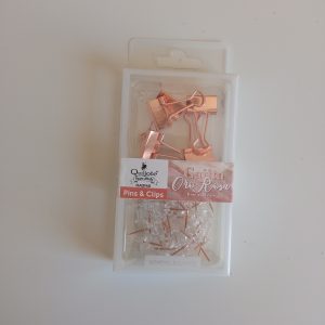 Cajita rose gold pins y clips